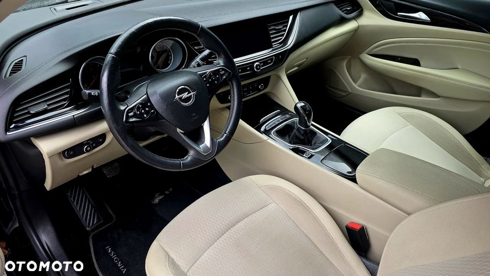 Opel Insignia 1.5 Direct InjectionTurbo Business Innovation - 20