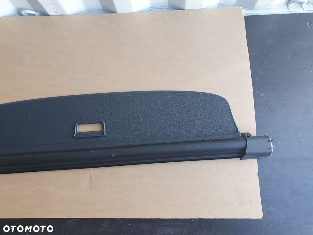 ROLETA BAGAŻNIKA VW PASSAT B7 KOMBI - 3