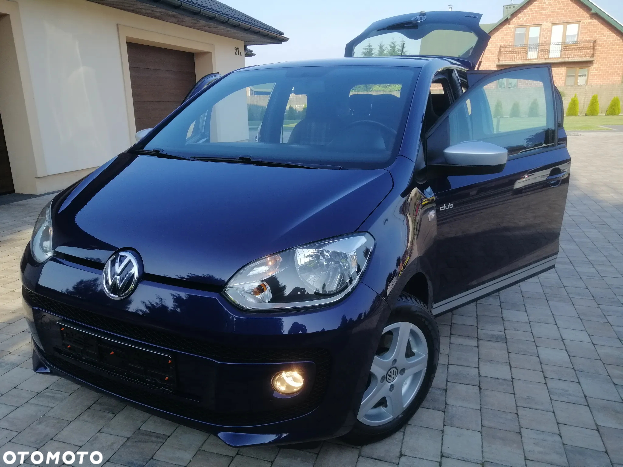 Volkswagen up! club - 37