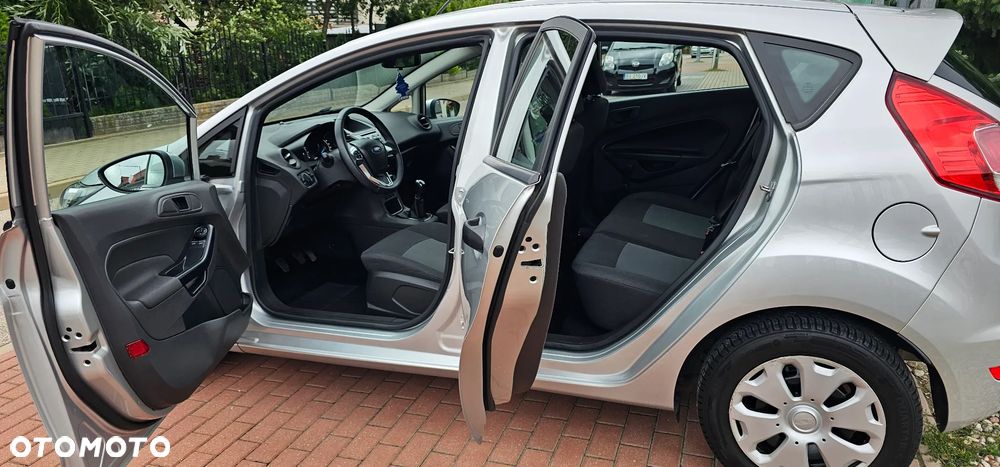 Ford Fiesta 1.25 Ambiente EU5 - 20