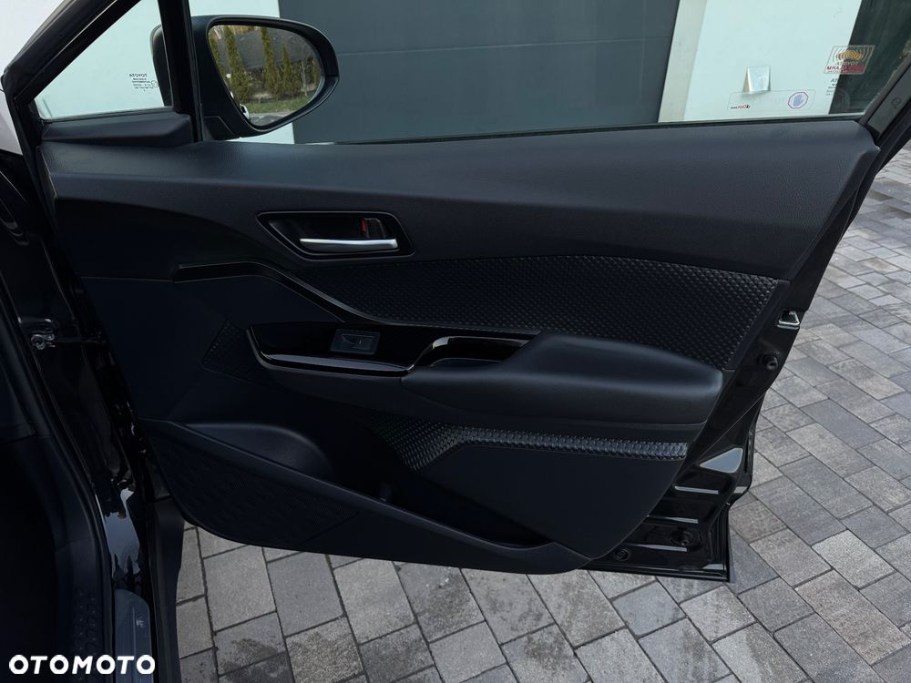 Toyota C-HR - 34