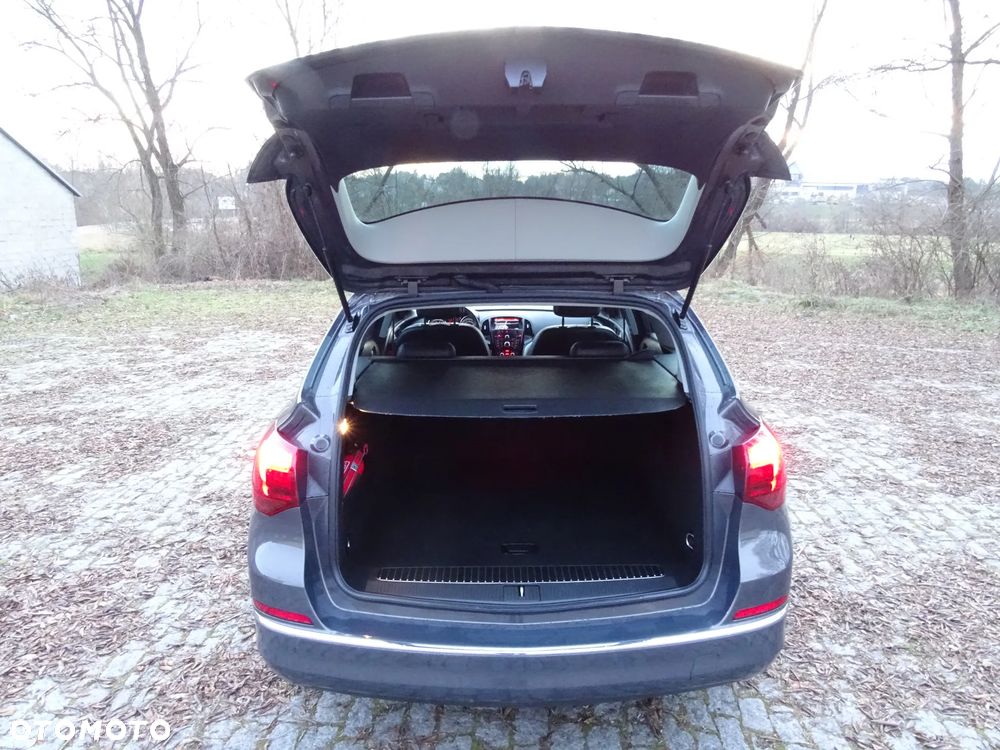 Opel Astra 1.6 CDTI DPF ecoFLEX TourerStart/Stop Exklusiv - 21