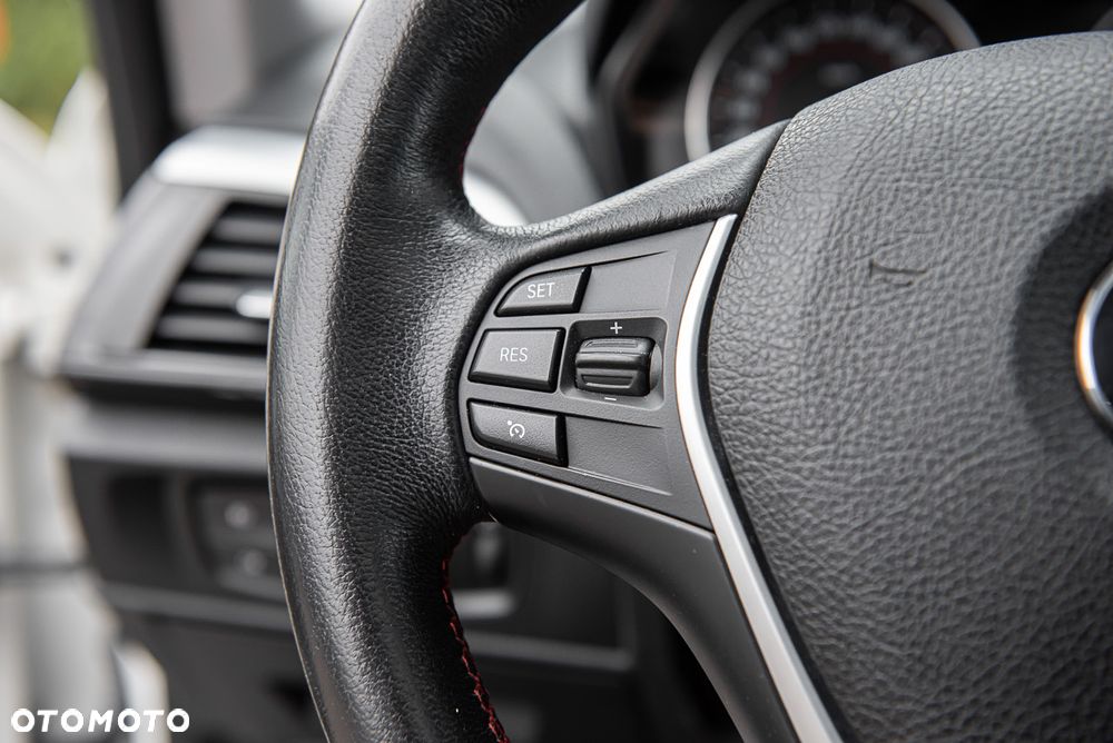 BMW Seria 1 116i Sport Line - 26