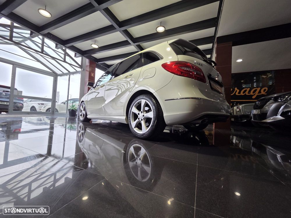 Mercedes-Benz B 180 CDI (BlueEFFICIENCY) 7G-DCT - 4