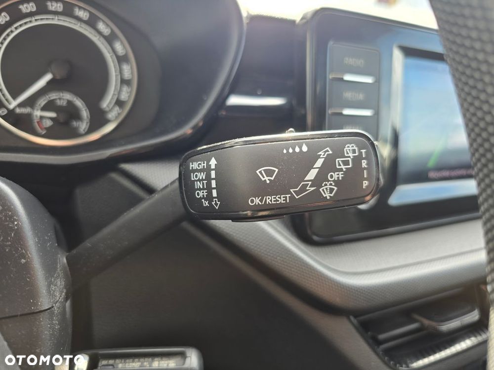 Skoda Fabia 1.0 Active - 22