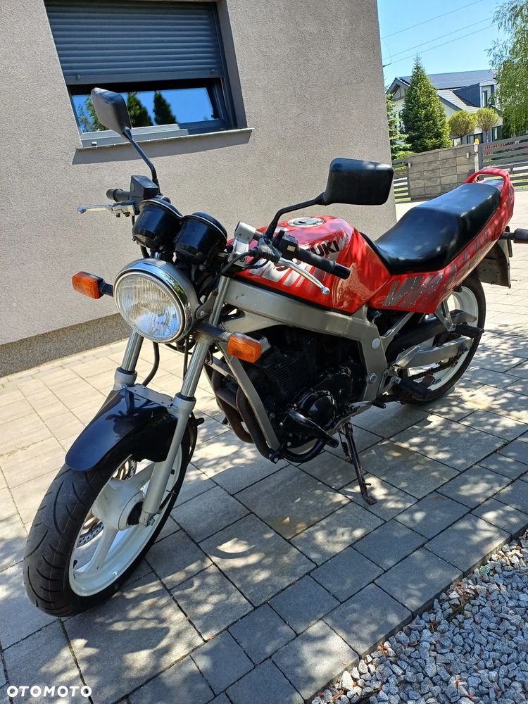 Suzuki GS - 6