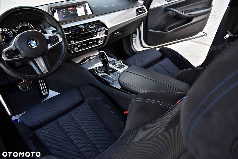 BMW Seria 5 520d M Sport Edition - 32
