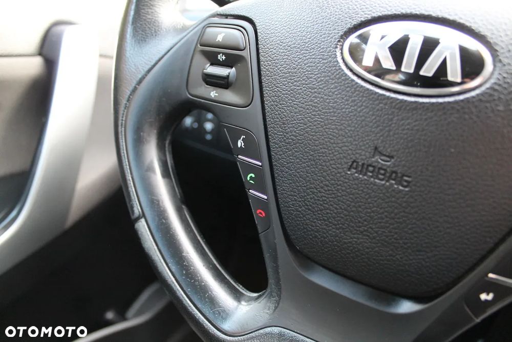 Kia Ceed 1.4 CVVT Attract - 27