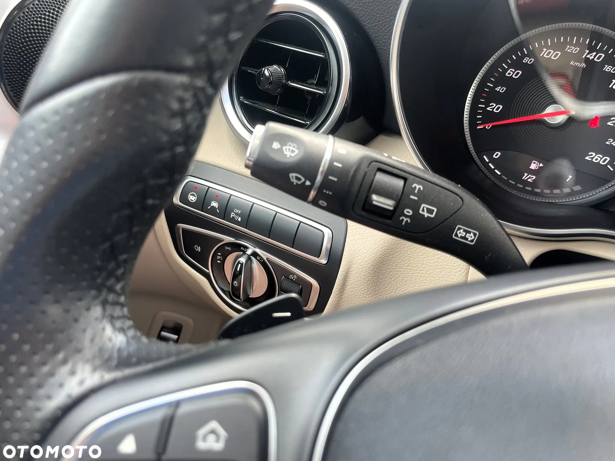 Mercedes-Benz GLC 250 4-Matic - 21