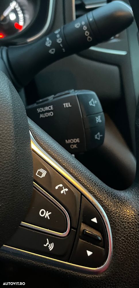 Renault Megane TCe GPF Life - 24