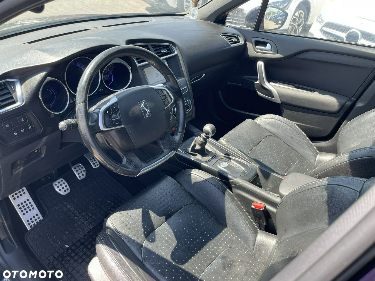 DS Automobiles DS 4 - 6