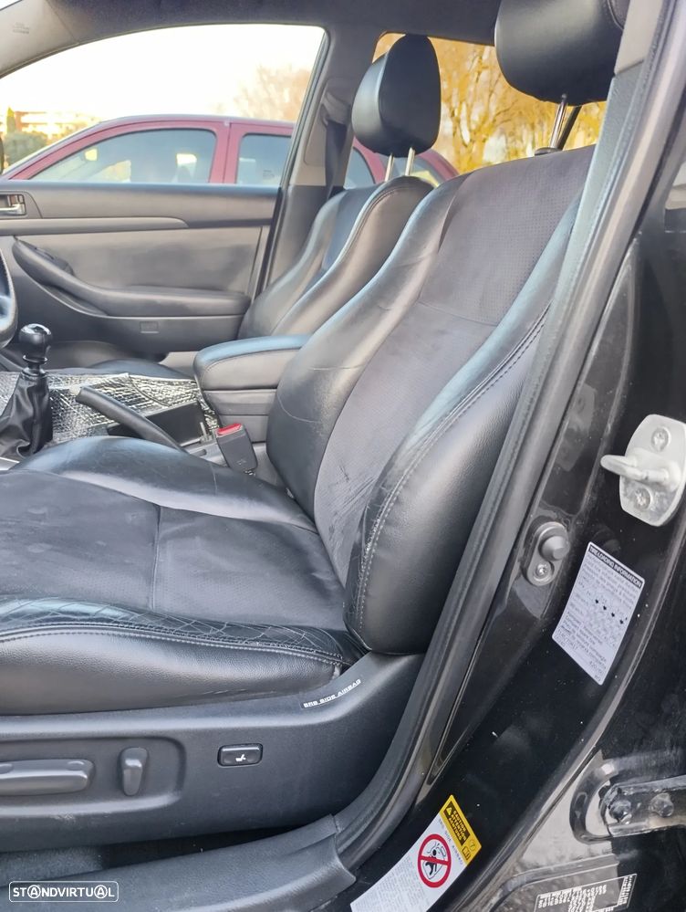 Toyota Avensis SW 2.2 D-CAT Sol+GPS - 6