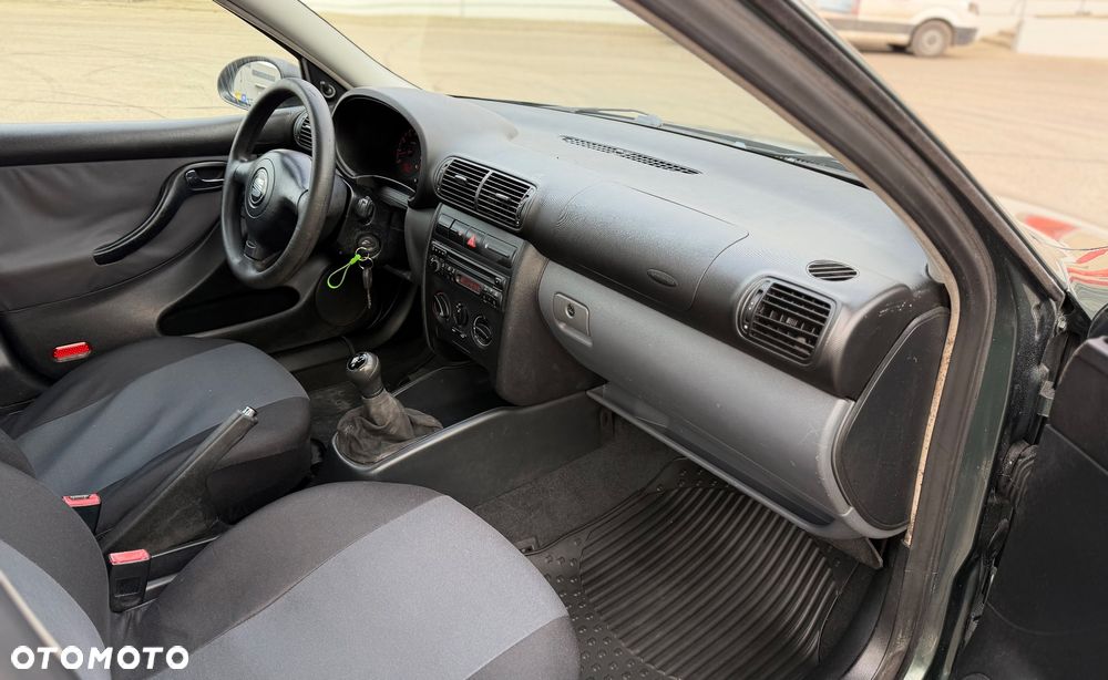 Seat Leon 1.6 Stella - 25