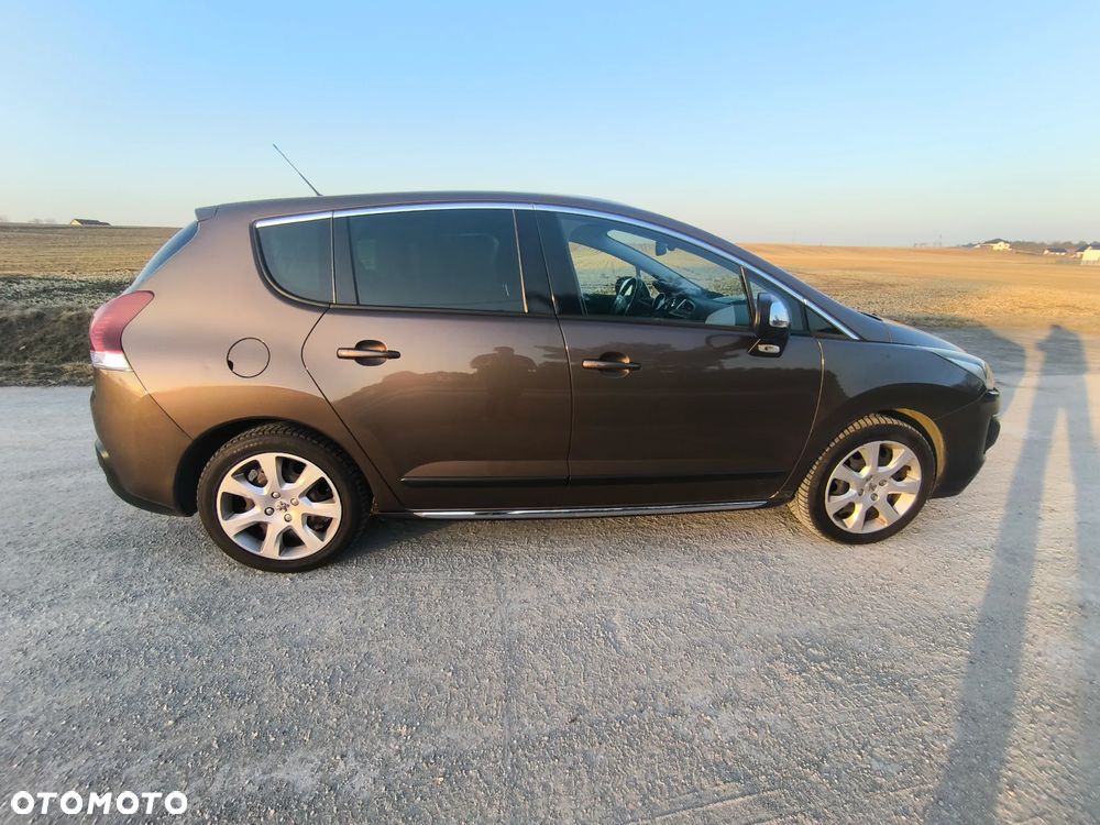 Peugeot 3008 HDi FAP 150 Premium - 6