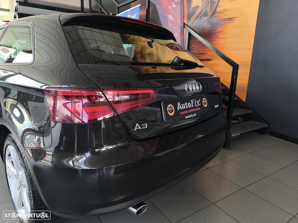Audi A3 1.6 TDI Sport - 32