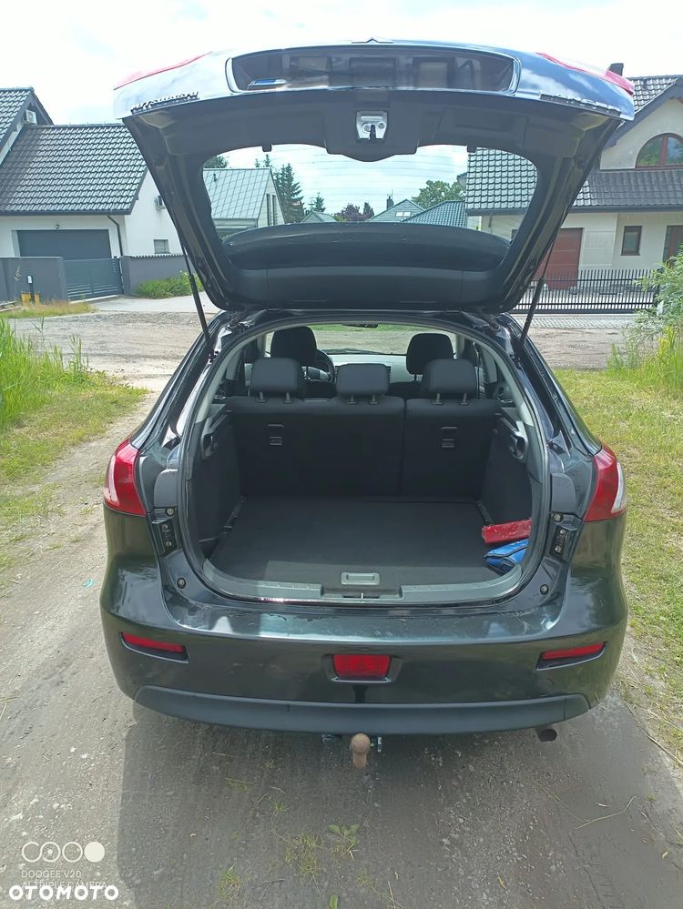 Mitsubishi Lancer 1.6 Invite - 17