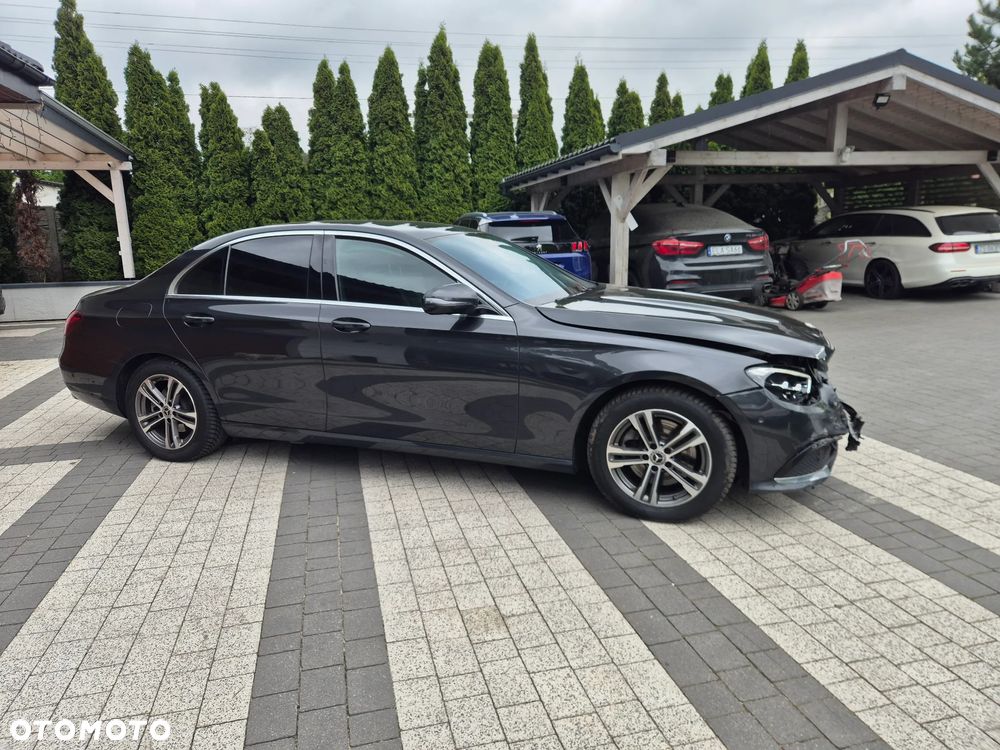 Mercedes-Benz Klasa E - 3