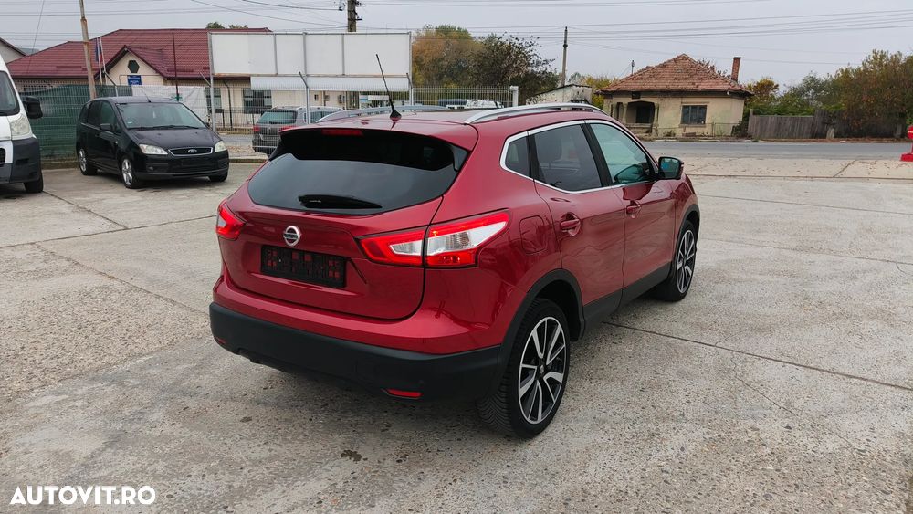 Nissan Qashqai - 13