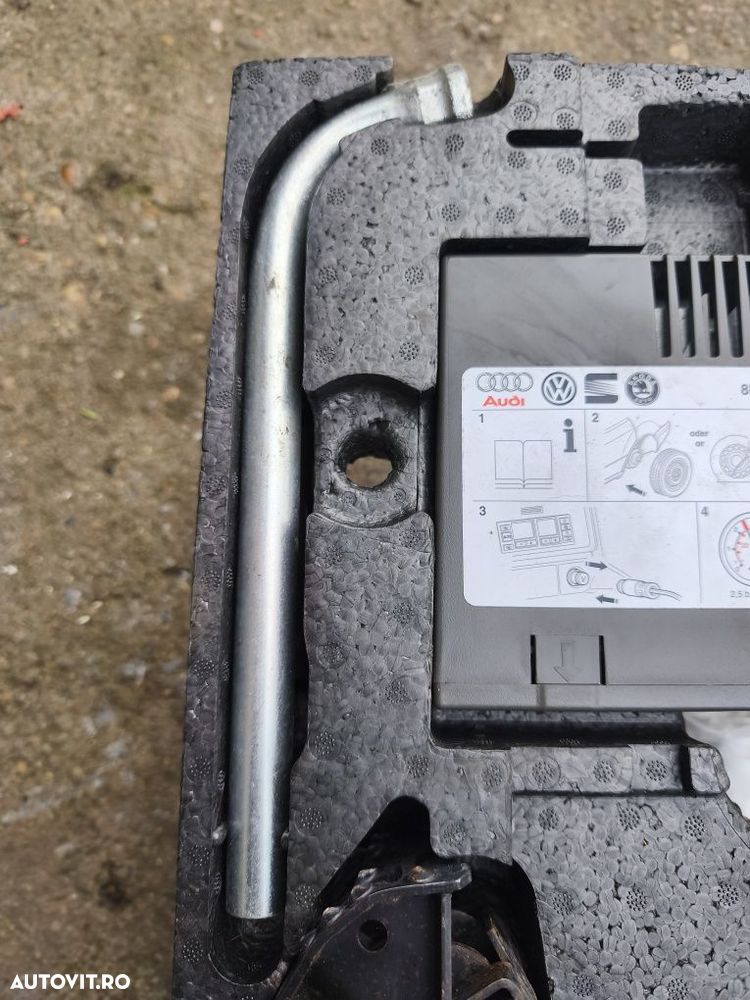 Trusă cric cu cheie de roți /trusă pana Volkswagen Passat B6 B7 CC - 8