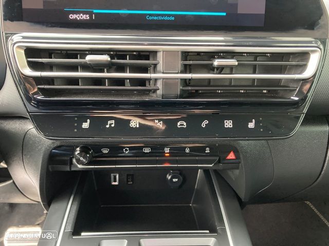 Citroën C5 Aircross 1.2 PureTech Shine EAT8 - 29