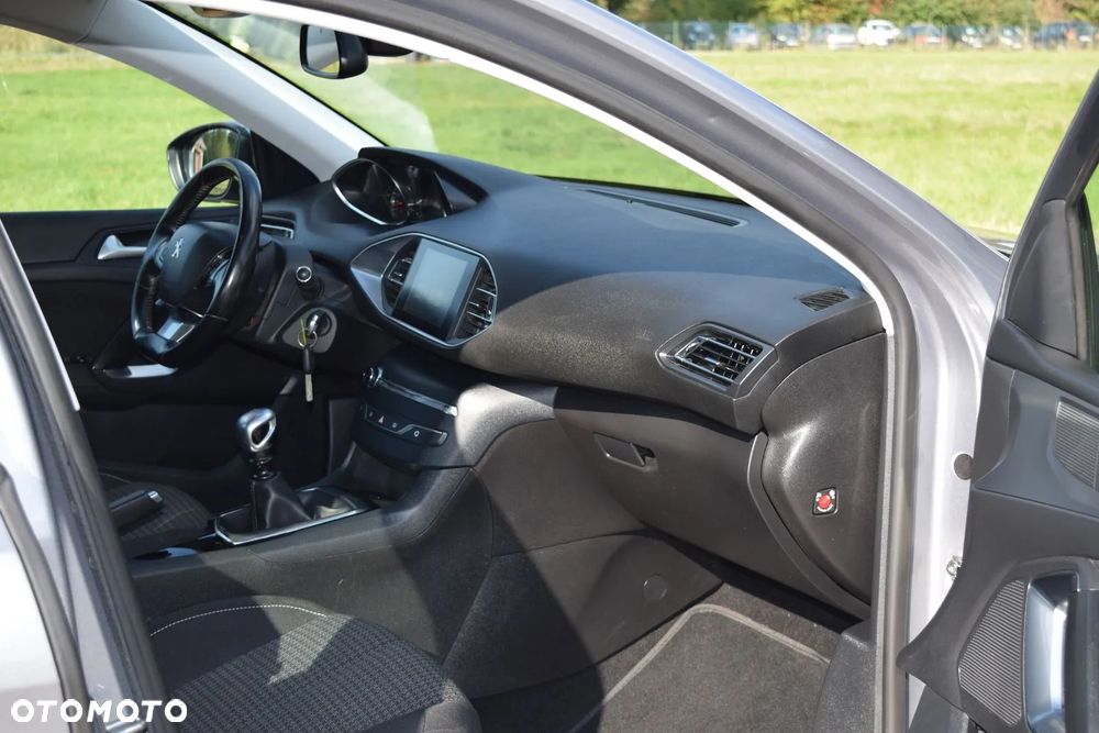 Peugeot 308 1.6 BlueHDi Active S&S - 20