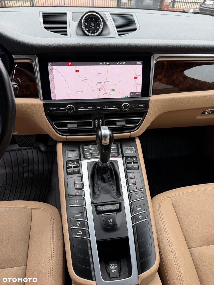Porsche Macan PDK - 16
