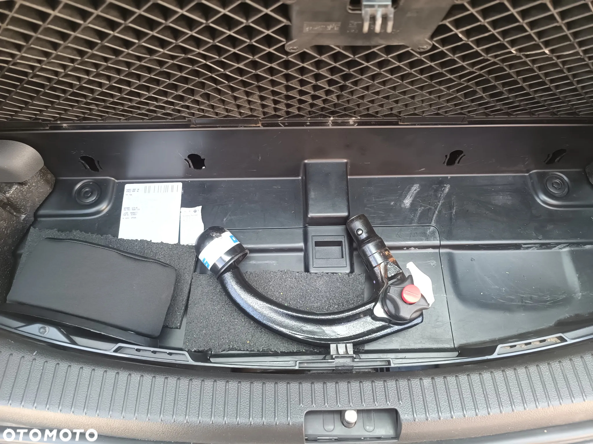 Volkswagen Touran 2.0 TDI Trendline - 9