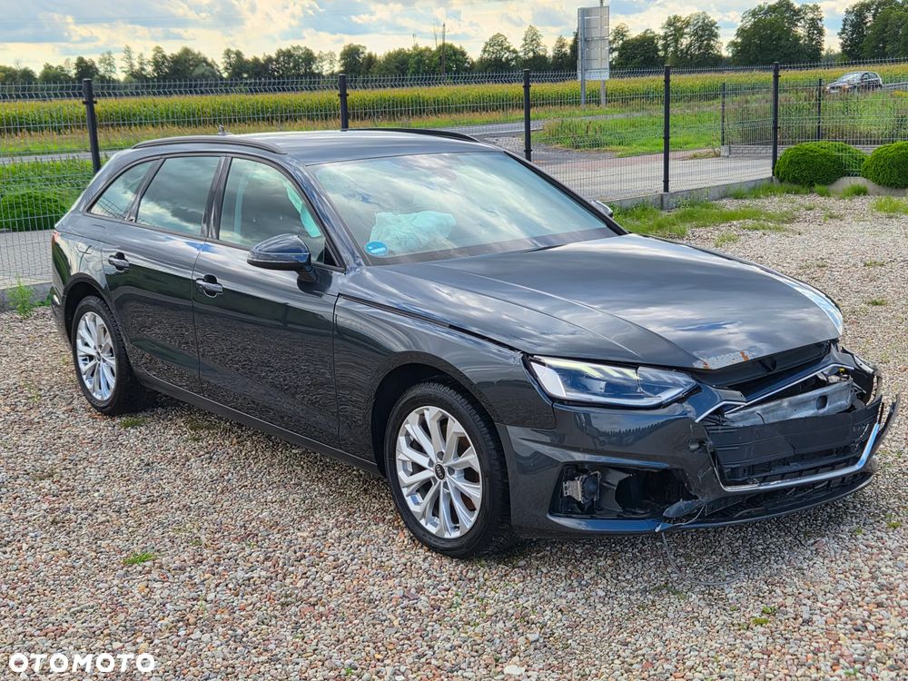 Audi A4 Avant 35 TDI S tronic