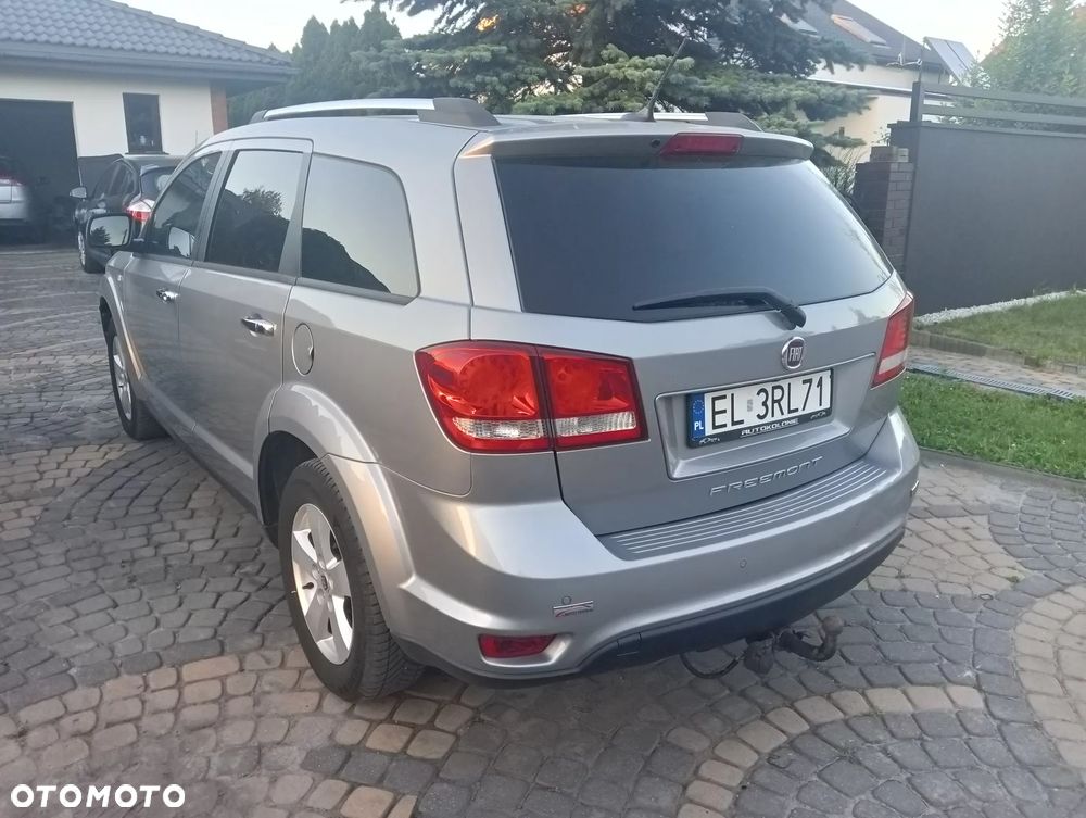 Fiat Freemont 2.0 Multijet 16V DPF Urban - 4