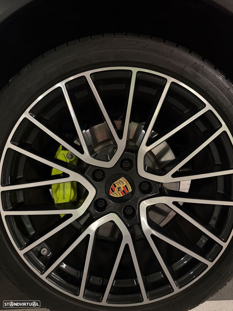 Porsche Cayenne E-Hybrid - 16