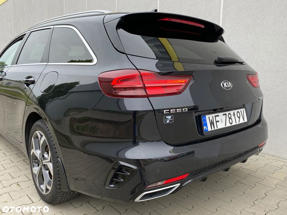 Kia Ceed 1.6 GDI PHEV Business Line DCT - 20