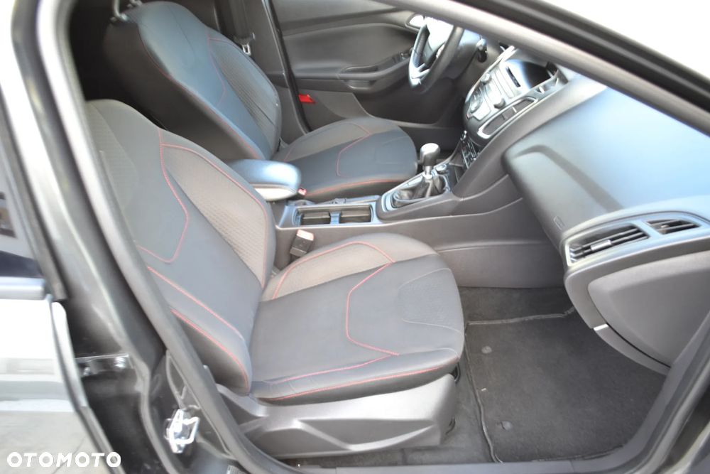 Ford Focus 1.5 EcoBoost ST-Line ASS - 7