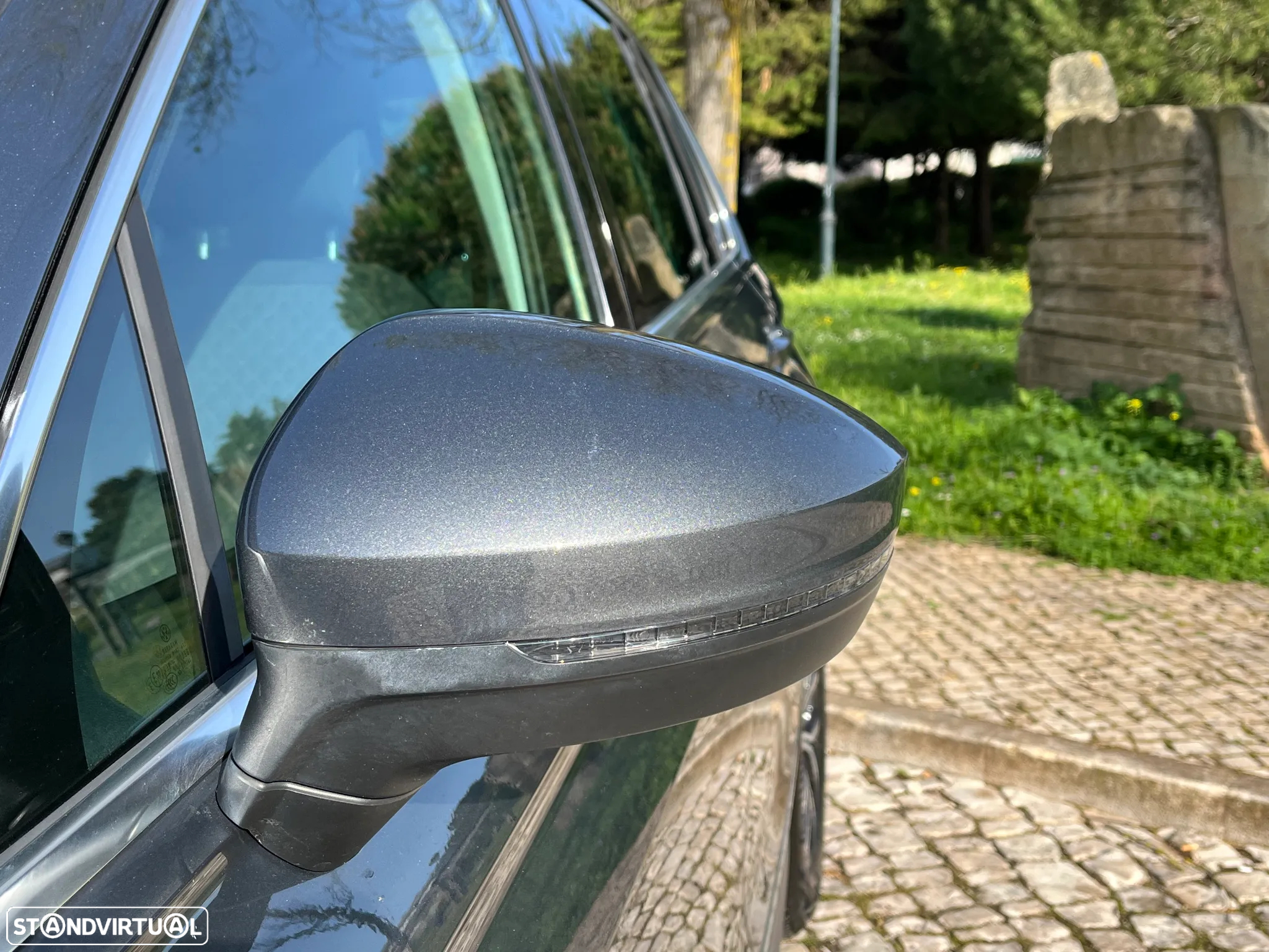 VW Tiguan 1.6 TDI Confortline - 11