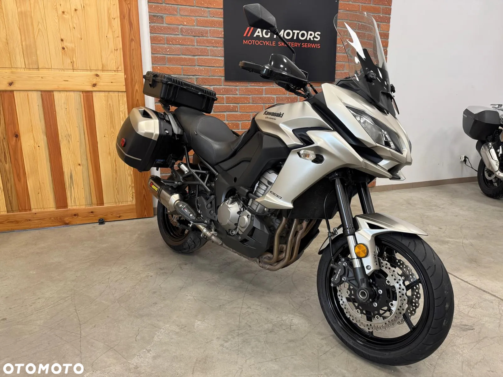 Kawasaki Versys 1000 - 8