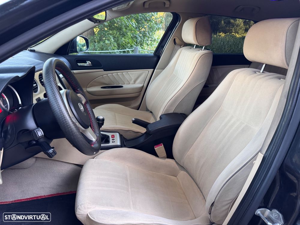Alfa Romeo 159 Sportwagon 1.9 JTDm 16V Sportiva - 27