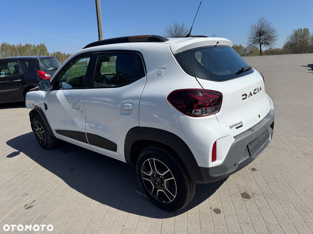 Dacia Spring - 3