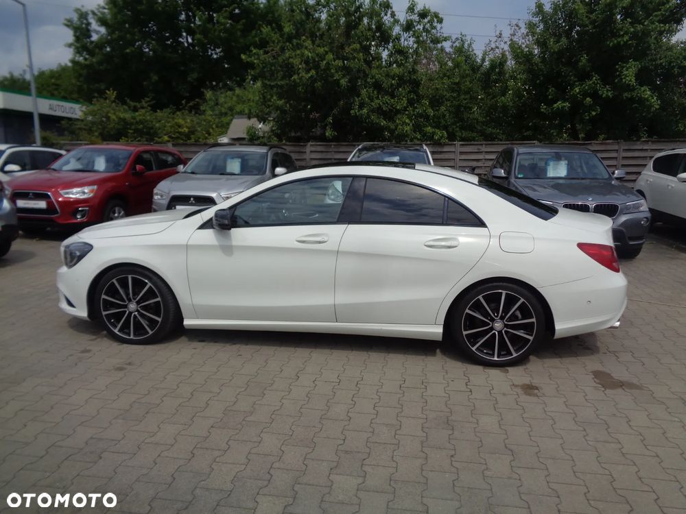 Mercedes-Benz Klasa A 180 Activity Edition - 1