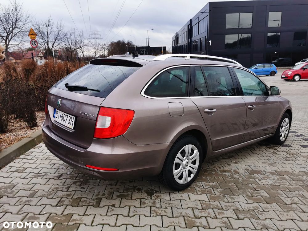 Skoda Superb 2.0 TDI Comfort - 5