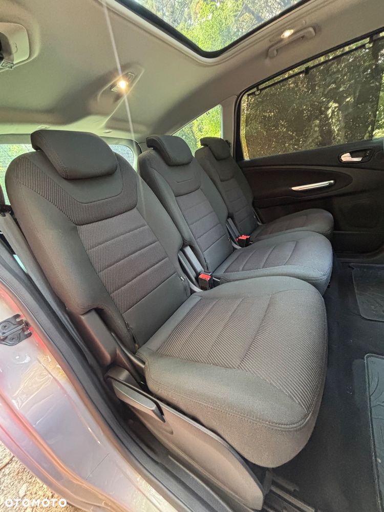 Ford S-Max 2.0 TDCi DPF Titanium X - 33