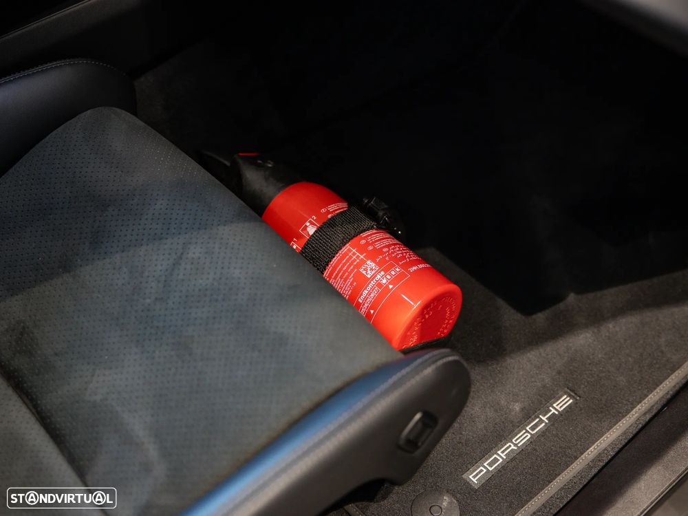 Porsche Taycan Turbo GT Weissach - 54