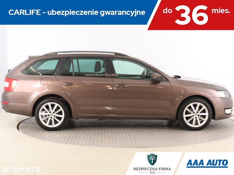 Skoda Octavia - 8