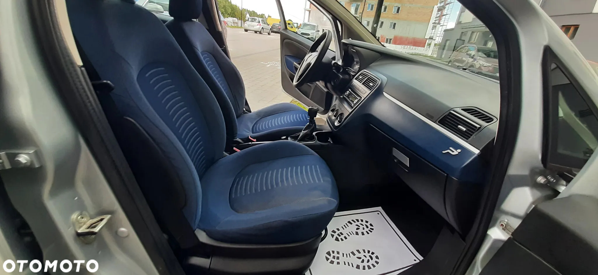 Fiat Grande Punto - 31