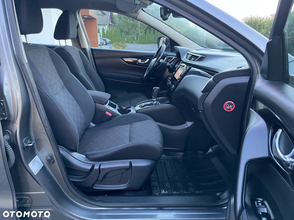 Nissan Qashqai 1.2 DIG-T Xtronic 360 - 36