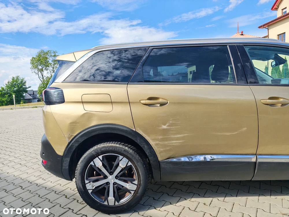 Peugeot 5008 - 14
