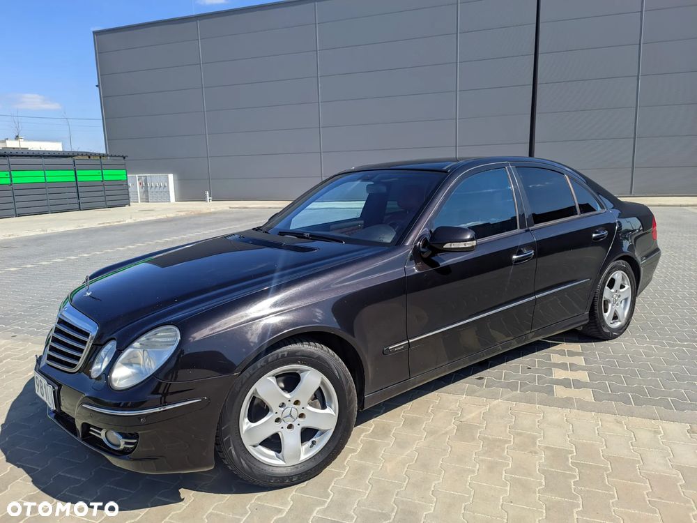 Mercedes-Benz Klasa E 300 BLUETEC Avantgarde - 4