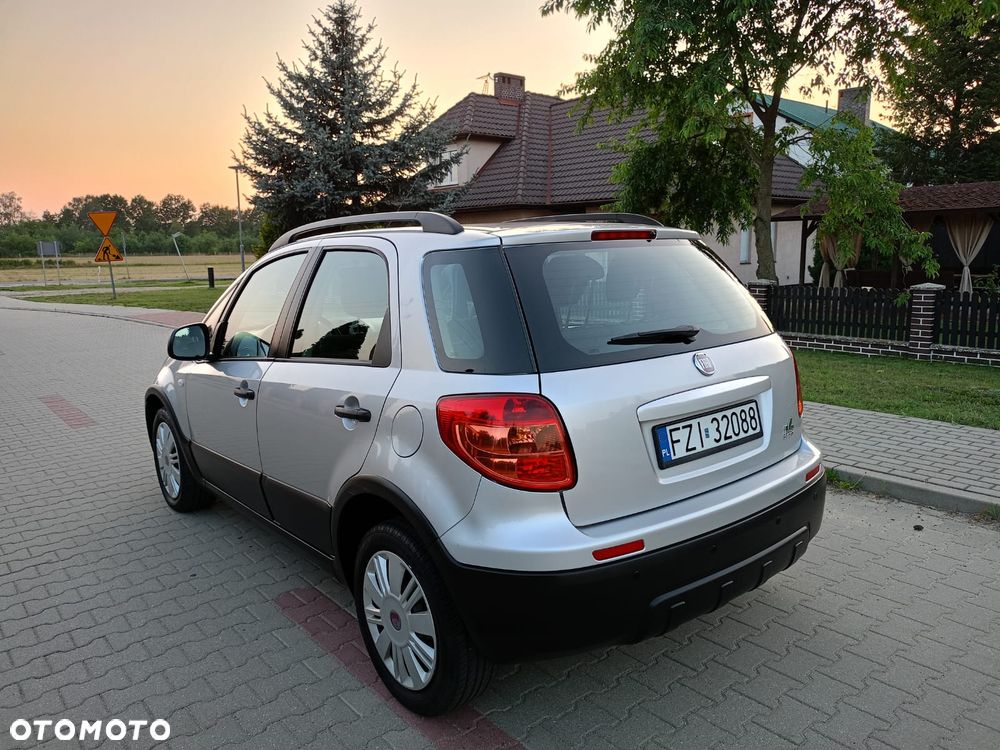 Fiat Sedici - 7