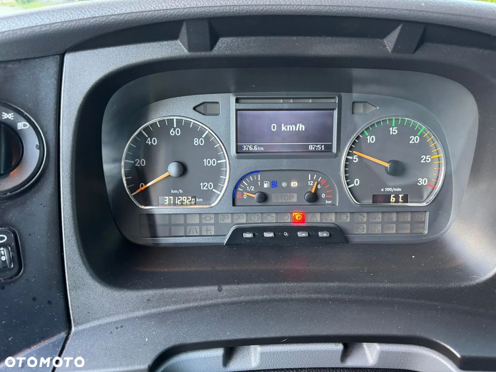 Mercedes-Benz ATEGO 1218 - 12