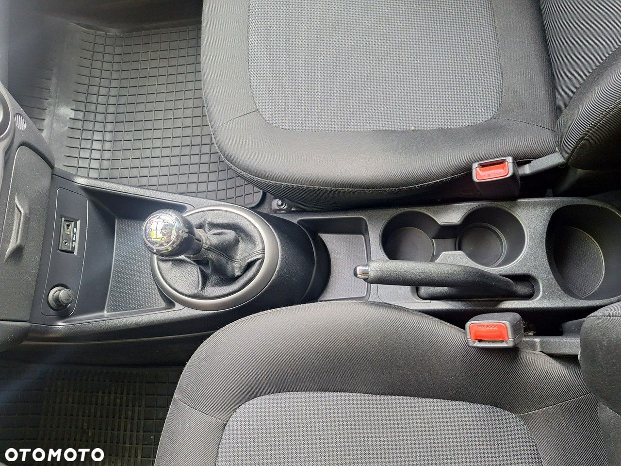 Hyundai i20 1.2 Fifa World Cup Edition - 20