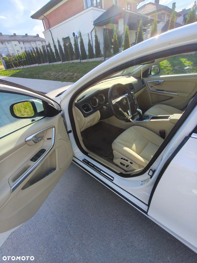 Volvo S60 2.5 T5 - 9
