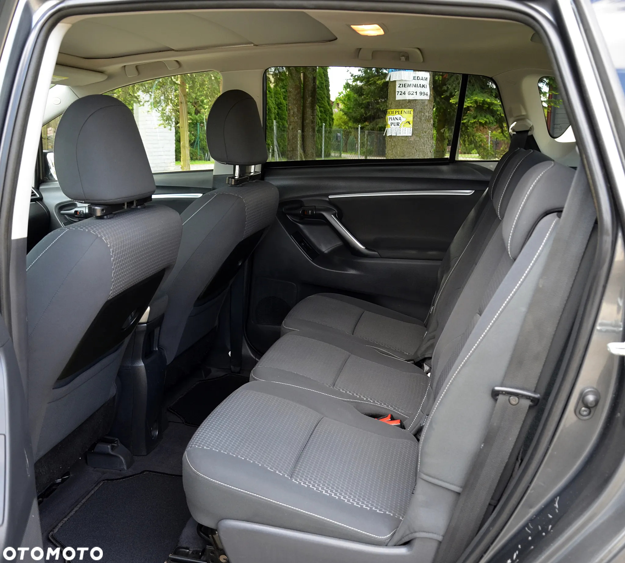 Toyota Verso 1.6 D-4D Premium - 9